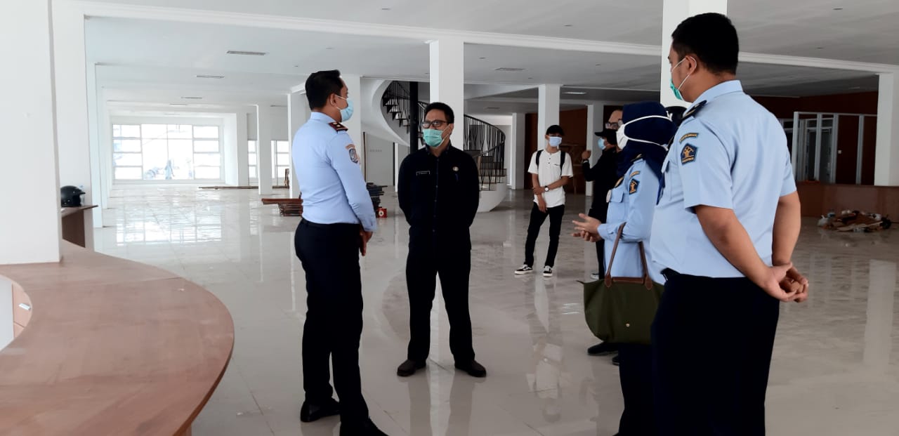 (14/102020) Menerima Kunjungan dari Kantor Imigrasi Karawang di Lokasi Pembangunan Mal Pelayanan Publik Bale Madukara Purwakarta